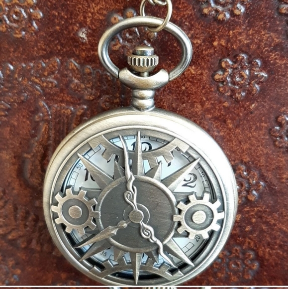 New Steampunk gears quartz pocket watch - Picture 2 of 5